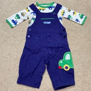 3/$30! Carter’s vintage two-piece car overalls size 3 months